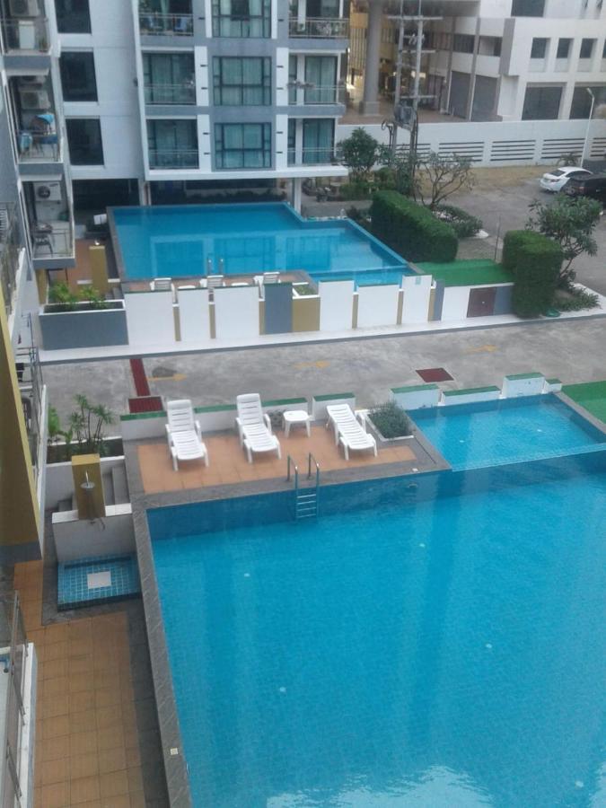 Neo Condo อพาร์ตเมนต์สองห้องนอน Pattaya Exteriör bild